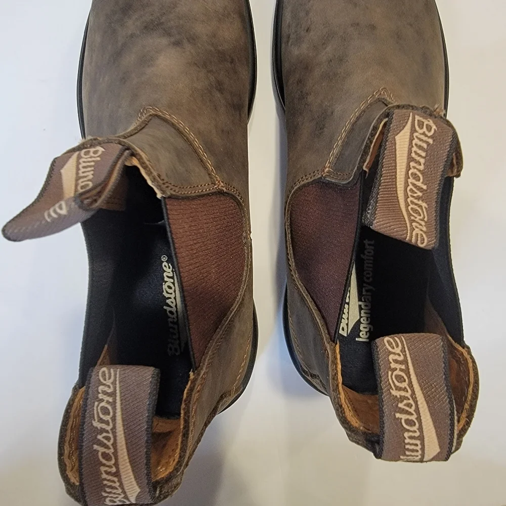 Blundstone MEN'S CLASSICS CHELSEA BOOTS - RUSTIC BROWN AU 9.5 (US SIZE 10.5) - Picture 9 of 16
